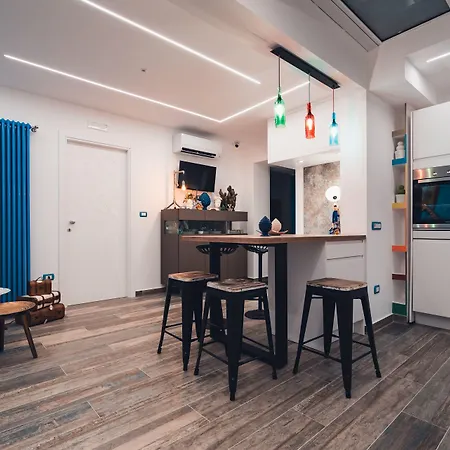 בית הארחה Macchia Mediterranea קאסטלמארה דל גולפו